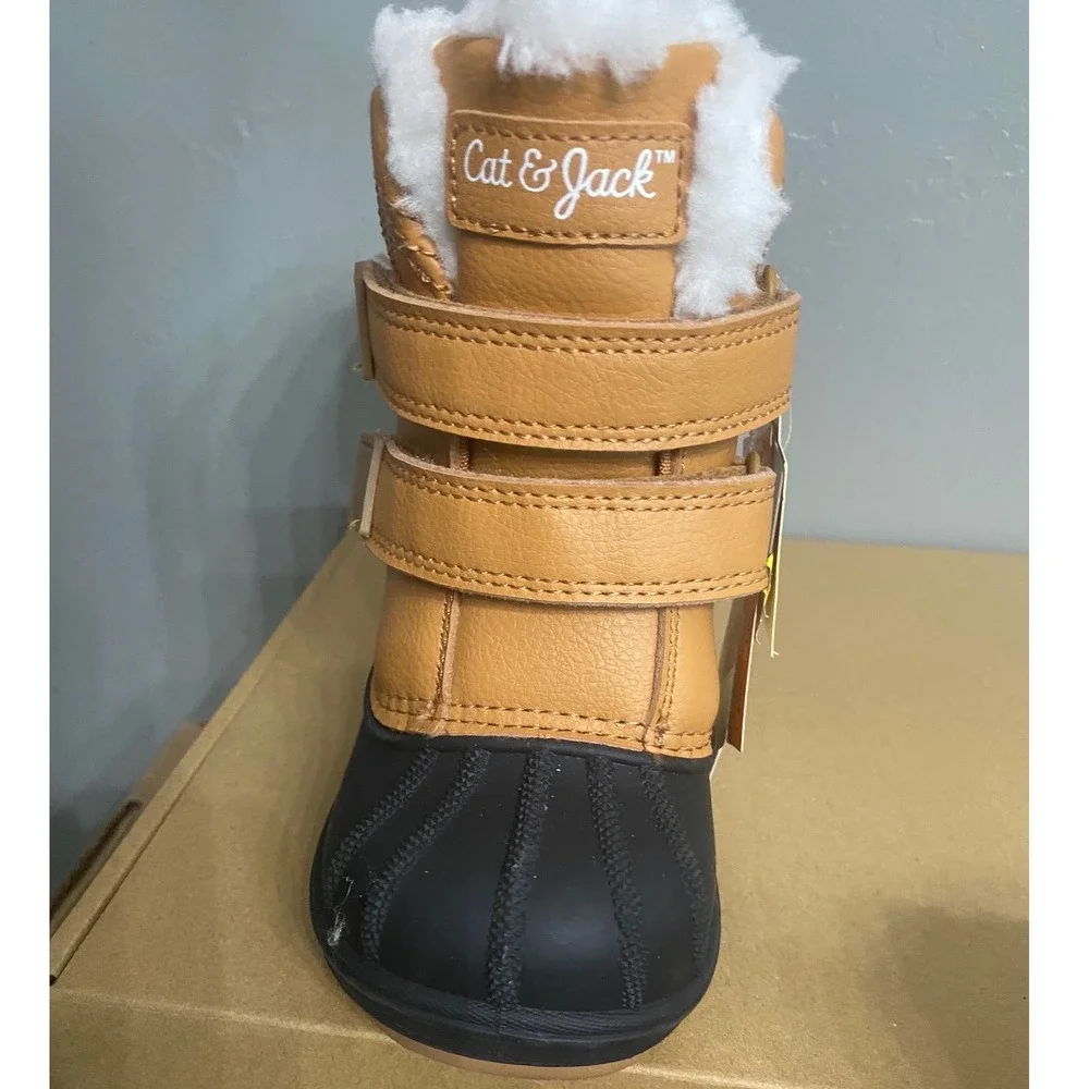 Cat & Jack Kids Winter‎ Duck Boots Tan Black Faux Fur Lined Size 5 Toddler